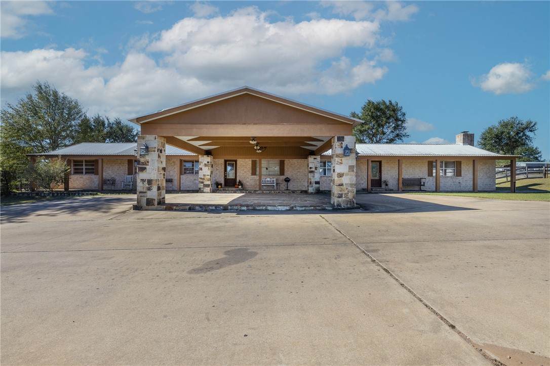 1611 Koy Road - Photo 1