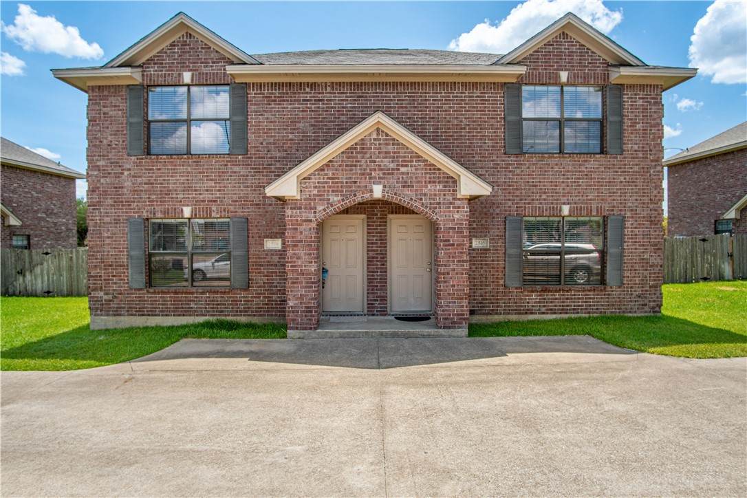 2502 Teal Drive - Photo 1