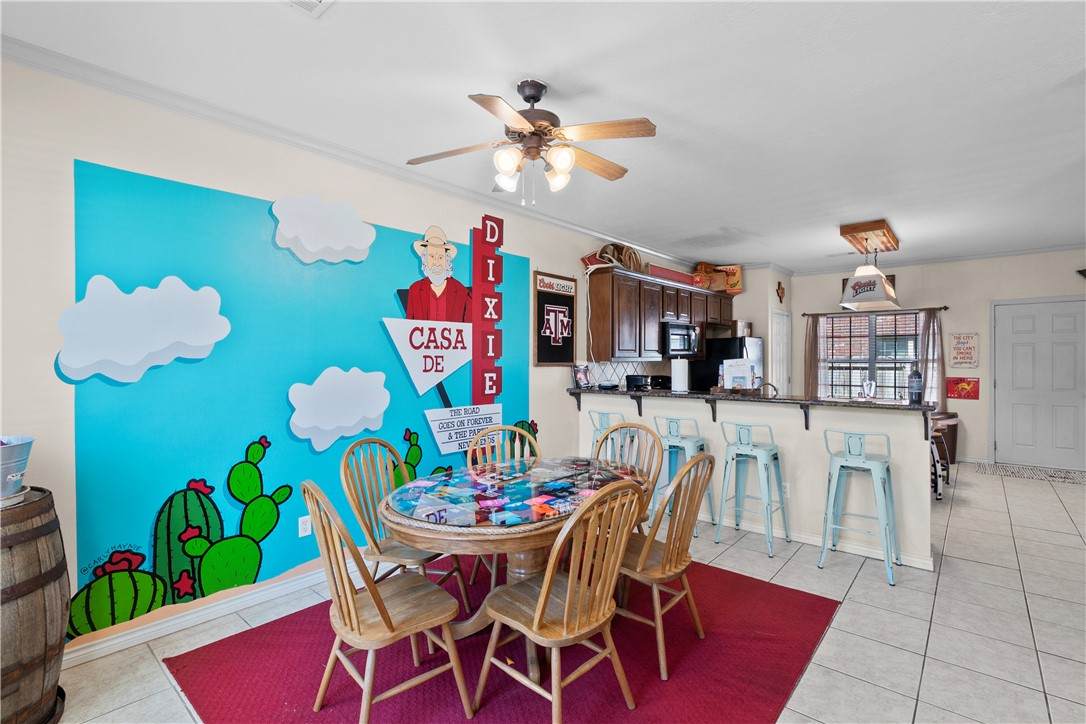 410 Forest Drive - Photo 1