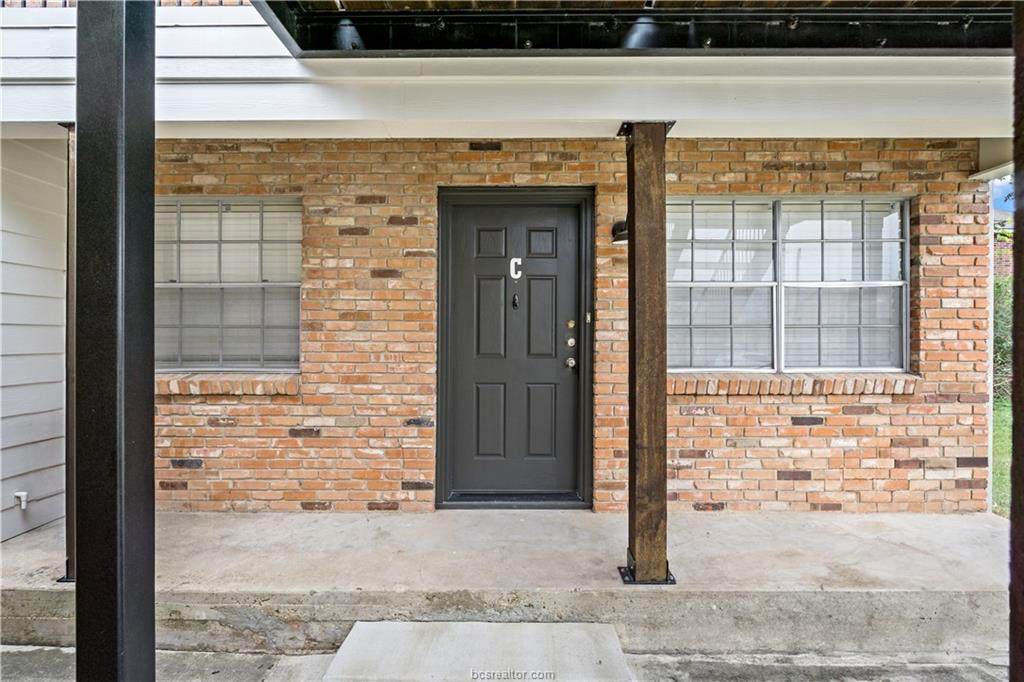 3906 Aspen Street - Photo 1