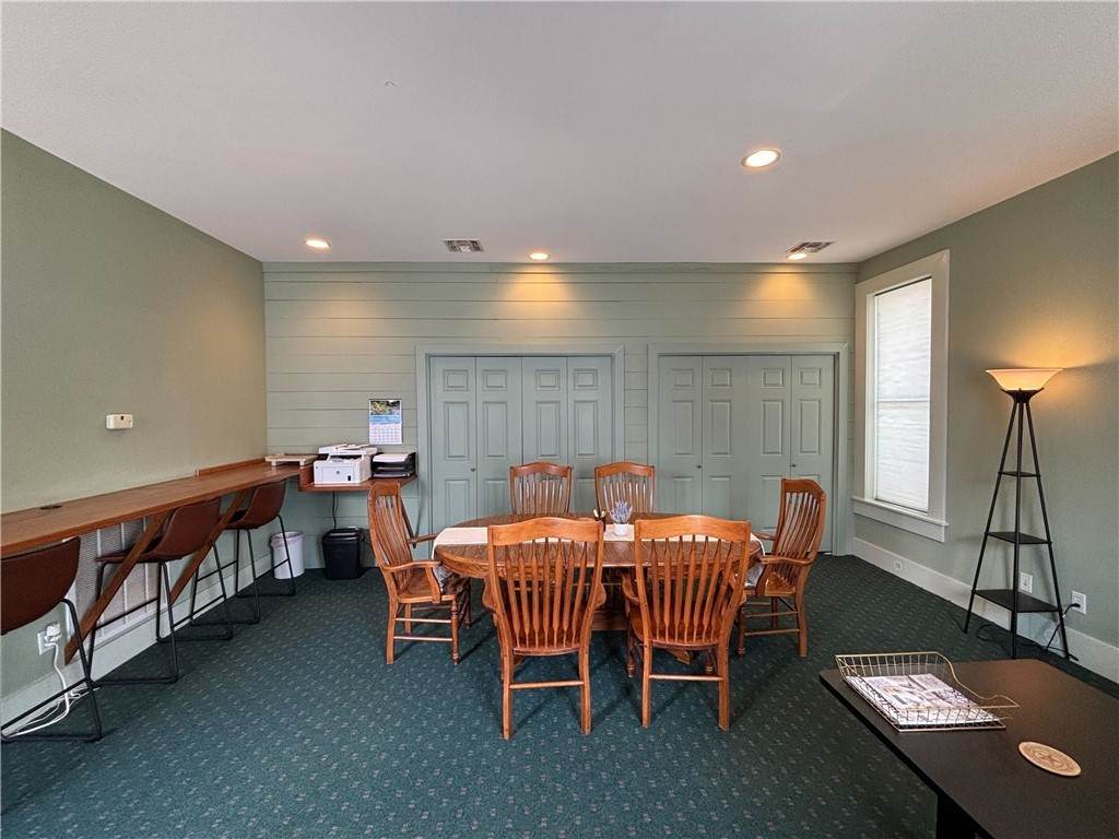 101 N St Charles - Photo 1