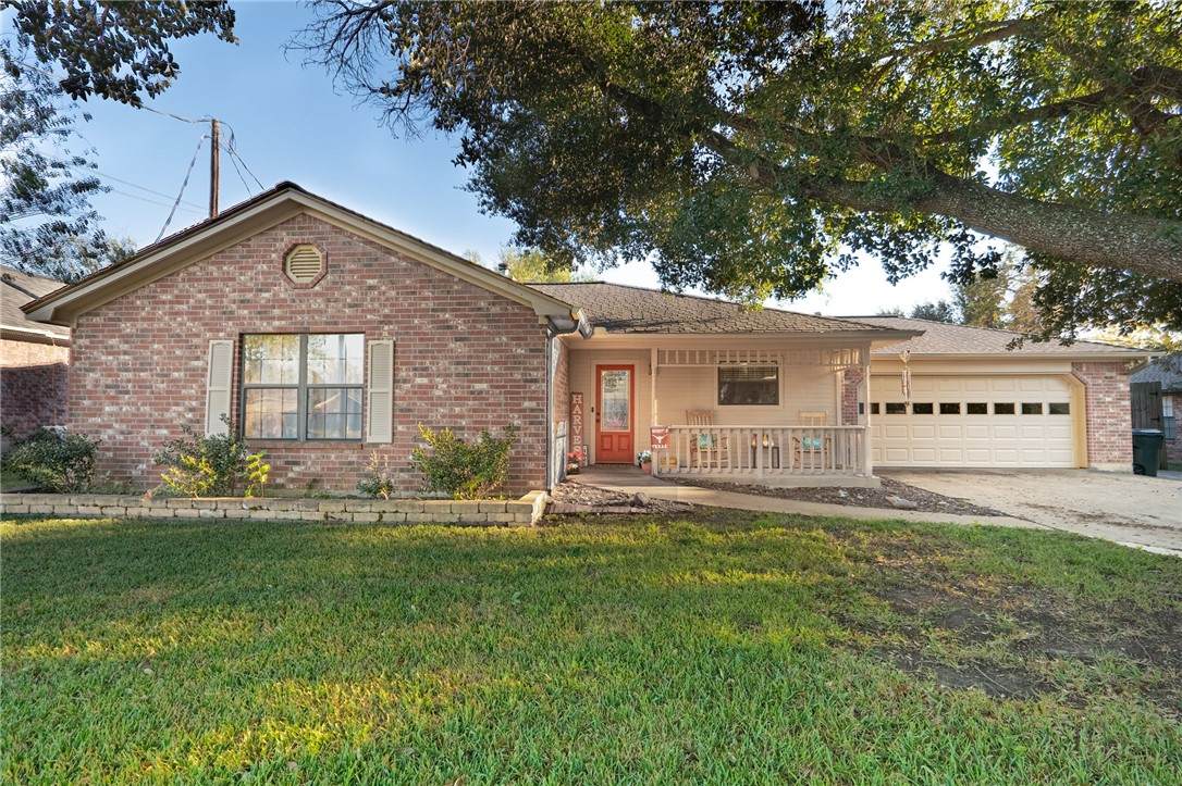 106 Hills Circle - Photo 1