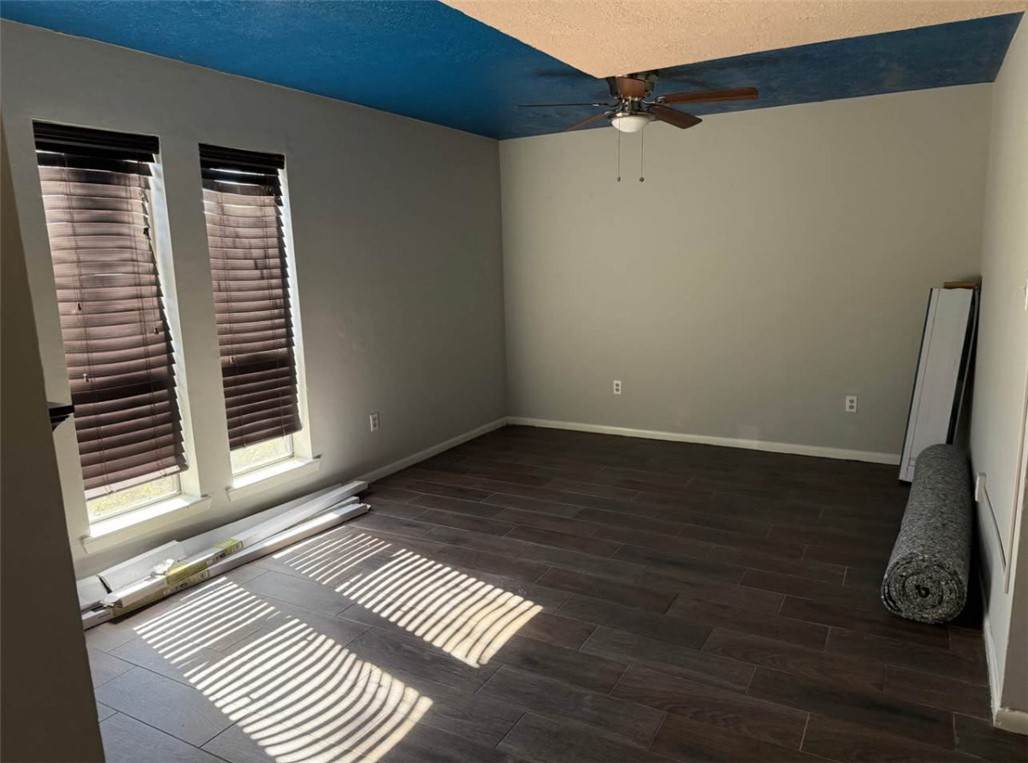 924 Navidad Street - Photo 1