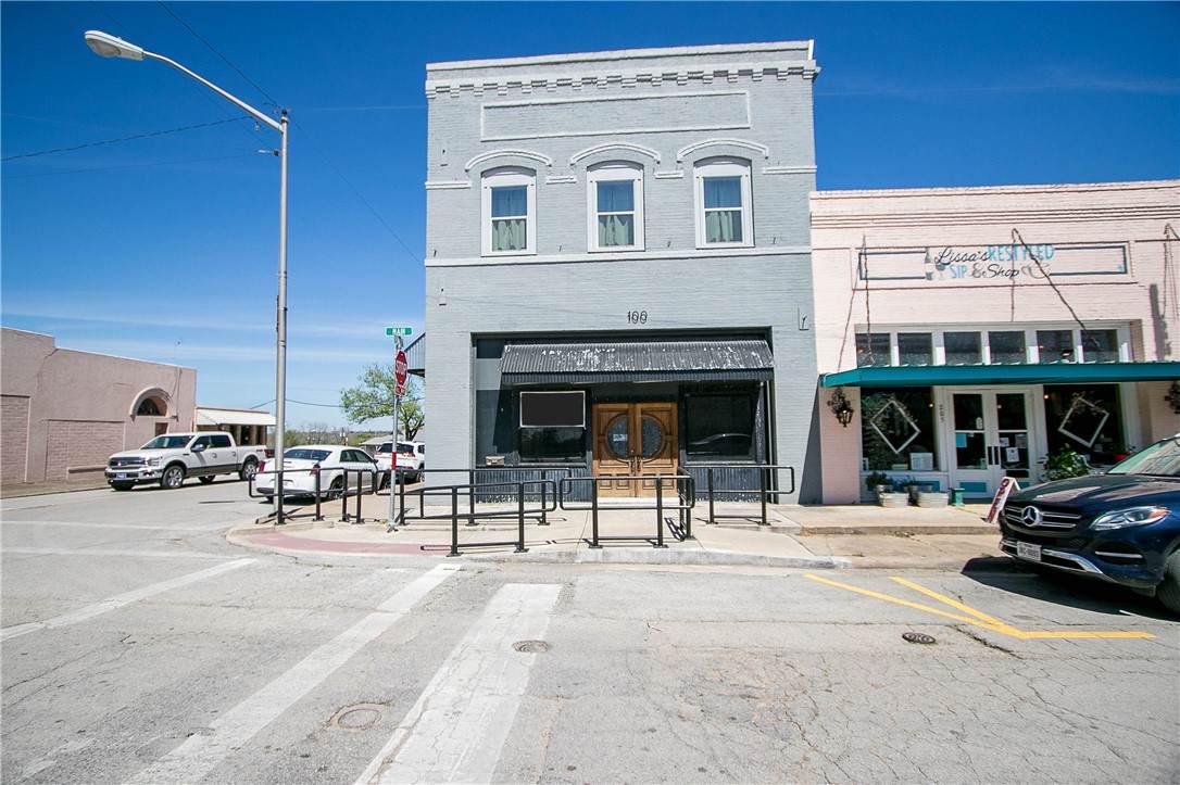 201 S Main Street - Photo 1