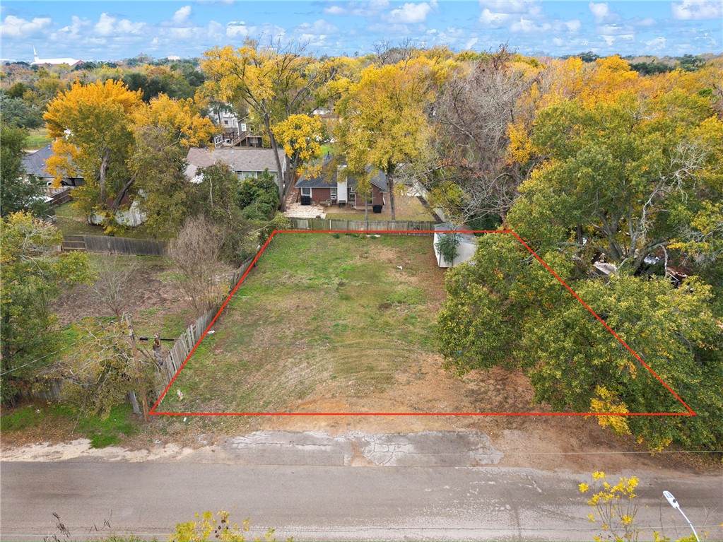 1013 26th Street - Photo 1