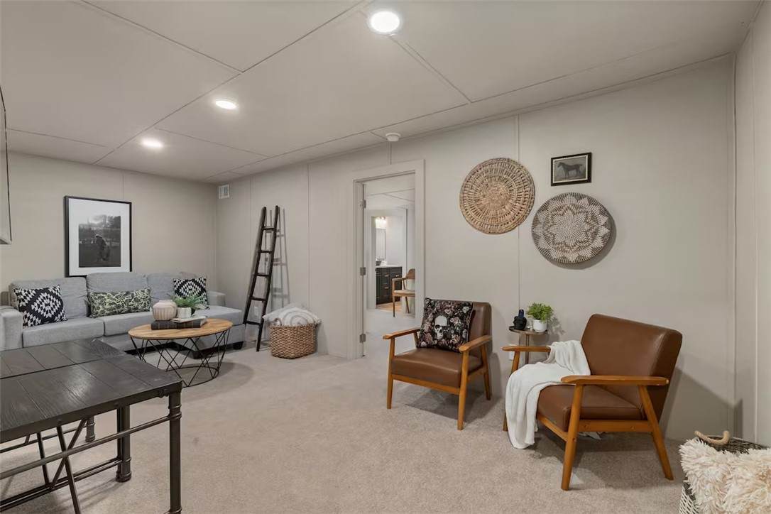 207 Preston Avenue - Photo 1