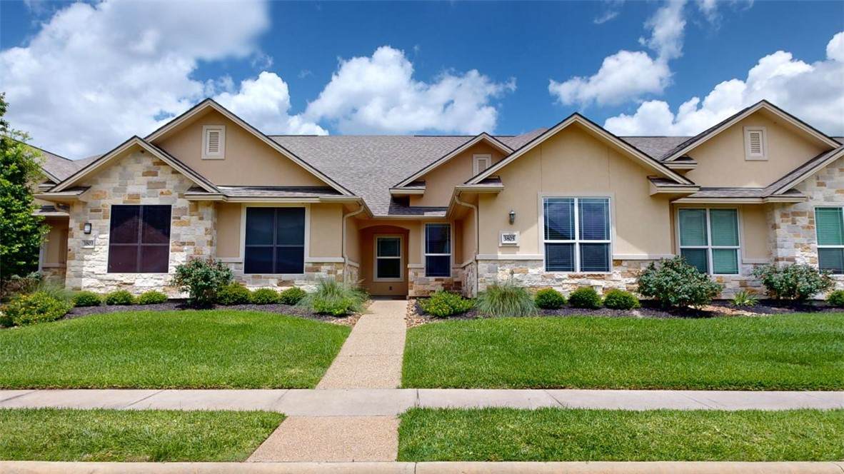 3805 Silverthorne Lane - Photo 1