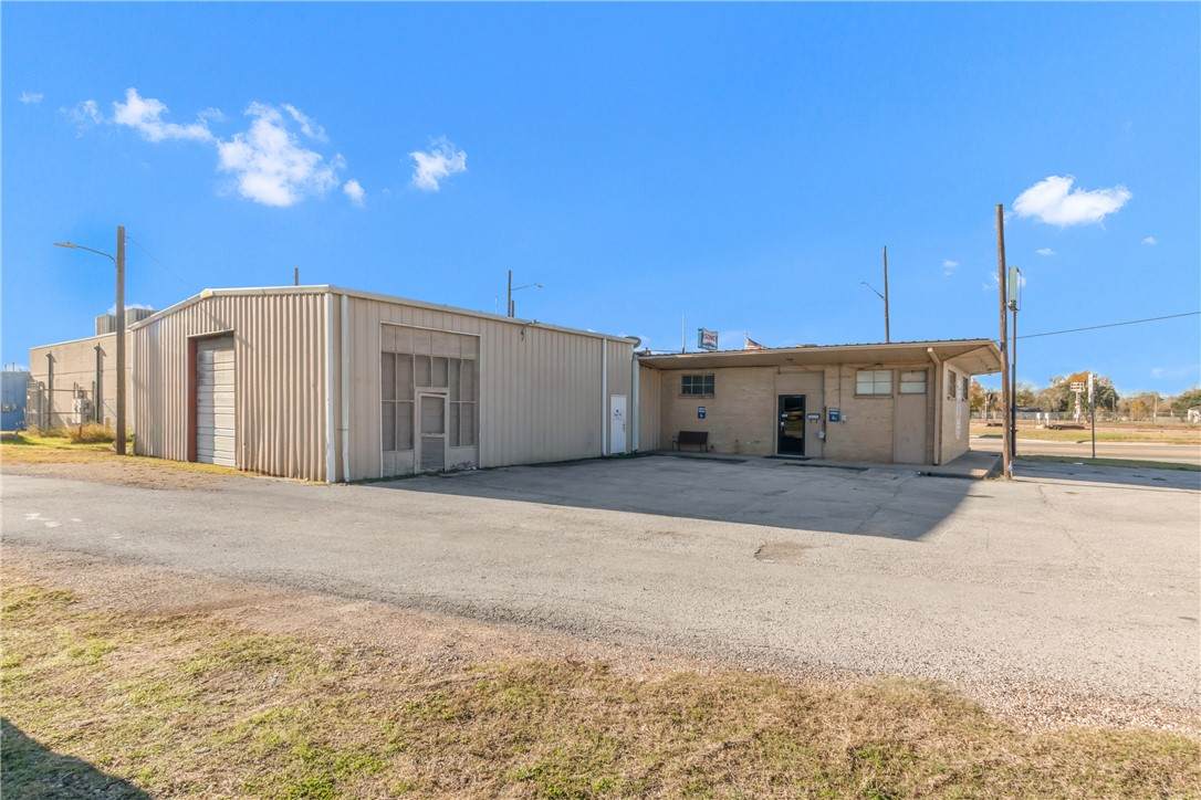 205 Market Street - Photo 1