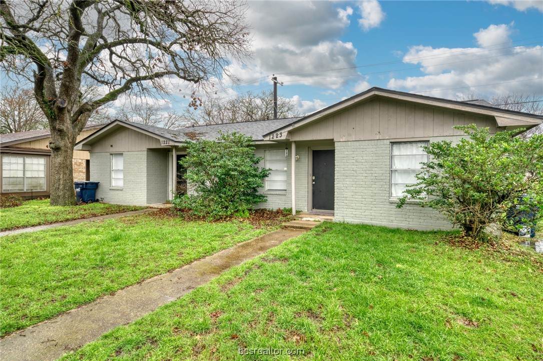 1223 Airline Drive - Photo 1