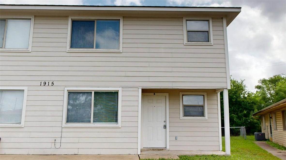 1915 Pine Tree Drive - Photo 1