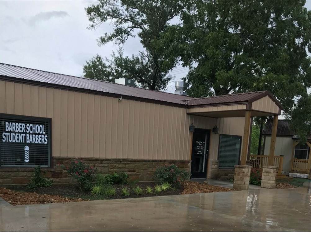 1707 Highway 21 - Photo 1