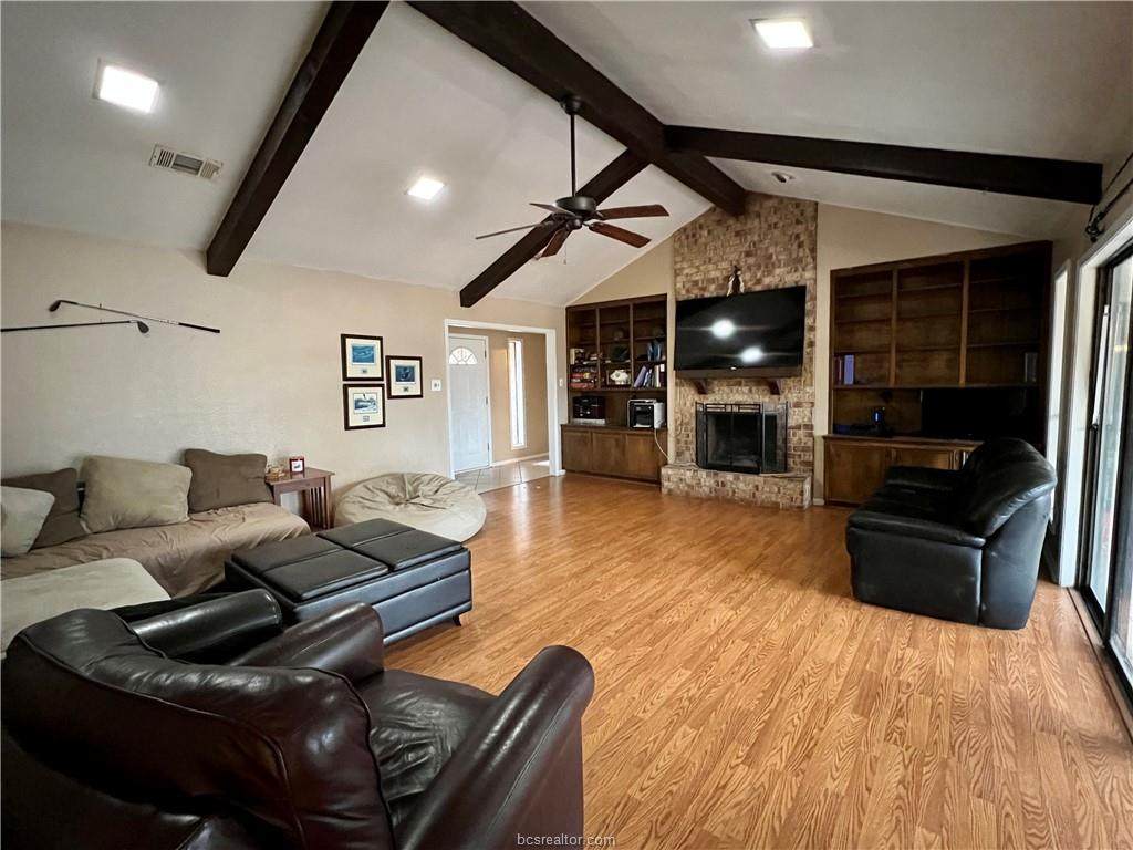 2101 Langford Street - Photo 1