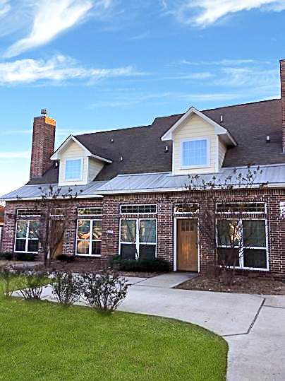 1008 Foster - Photo 1