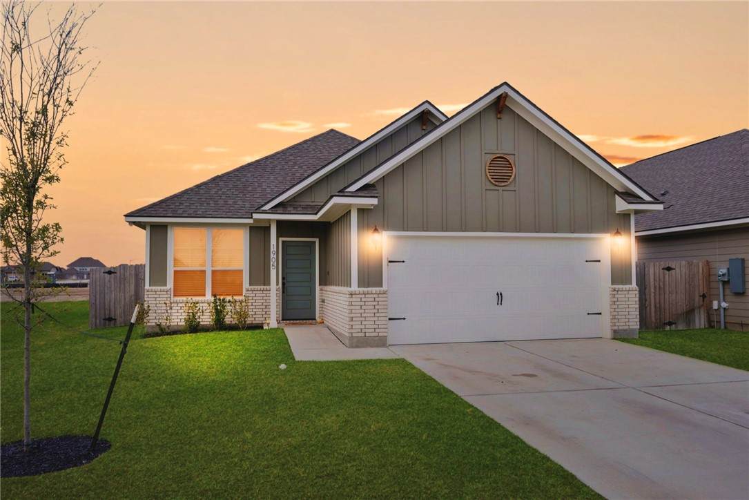 1905 Stubbs Drive - Photo 1