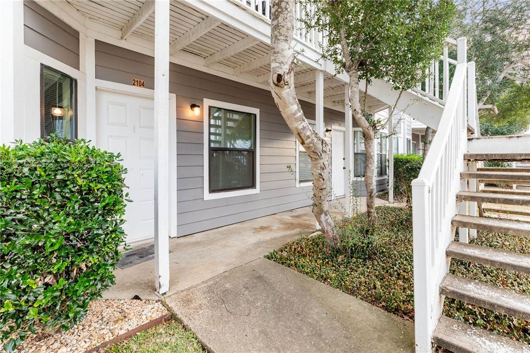 4441 Old College Road - Photo 1