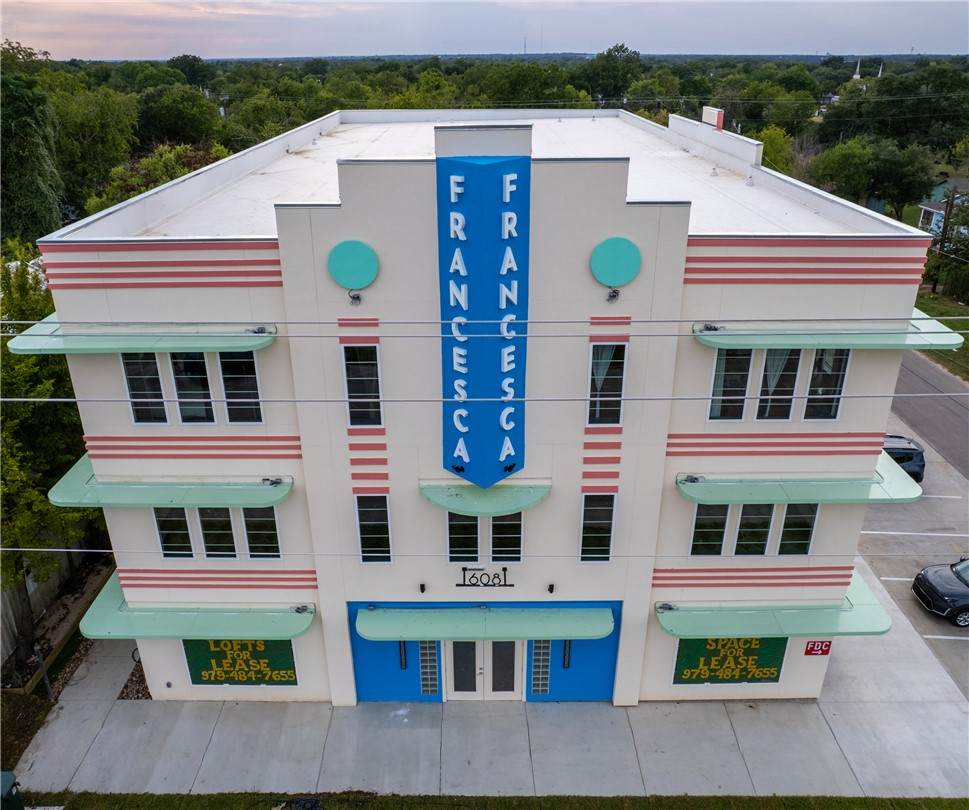 608 Bryan Avenue - Photo 1