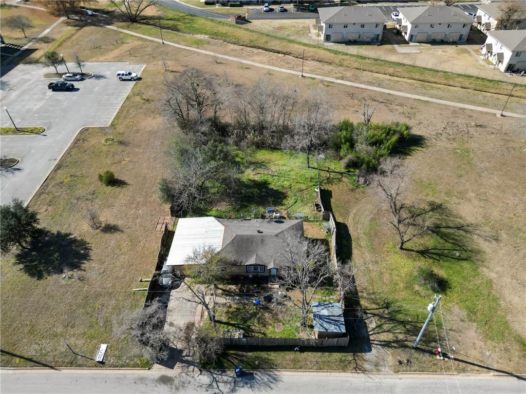 904 Eleanor Street - Photo 1