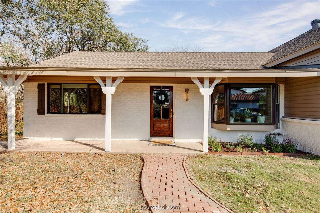 1013 Lyceum Court - Photo 1