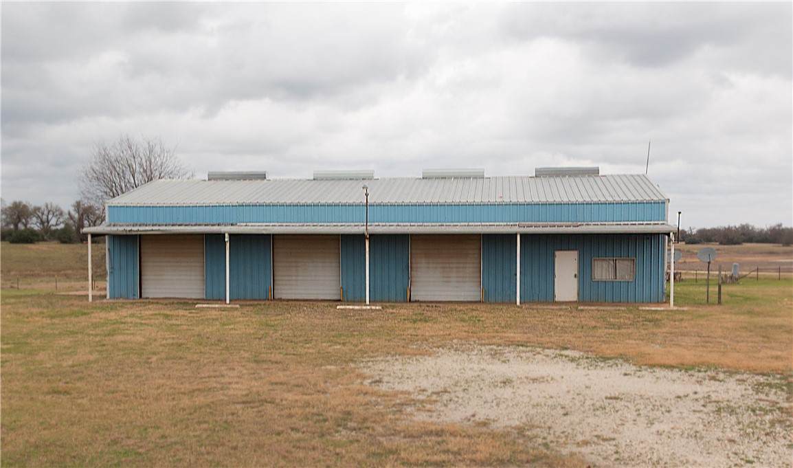 12233 Fm 2446 - Photo 1