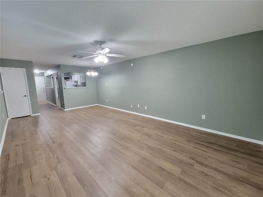 3923 Old Oaks - Photo 1
