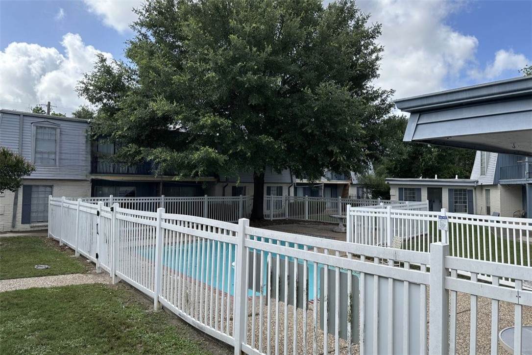 603 29th Street - Photo 1