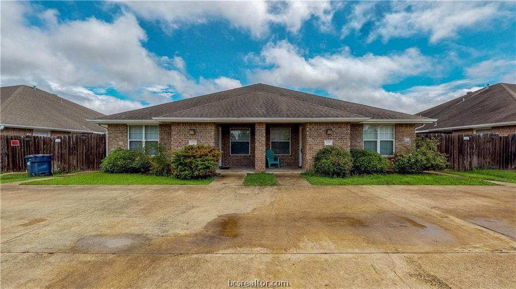 3746 Oldenburg Lane - Photo 1