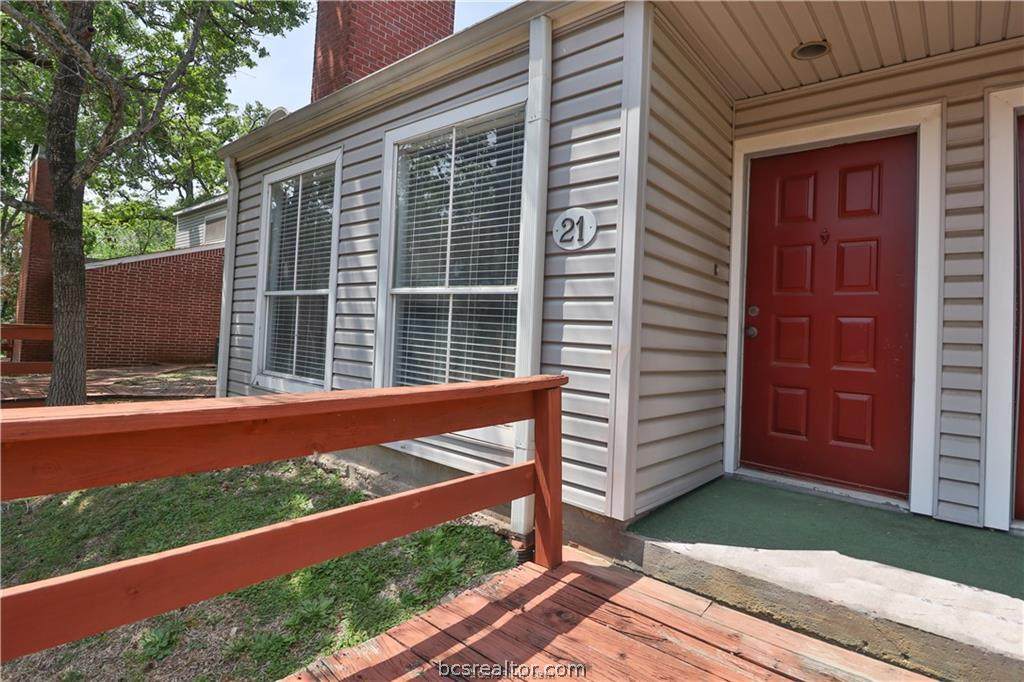 1500 Olympia Way - Photo 1