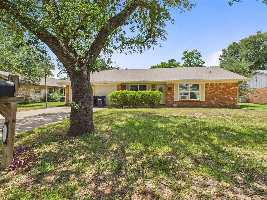 1402 Village Drive - Photo 1