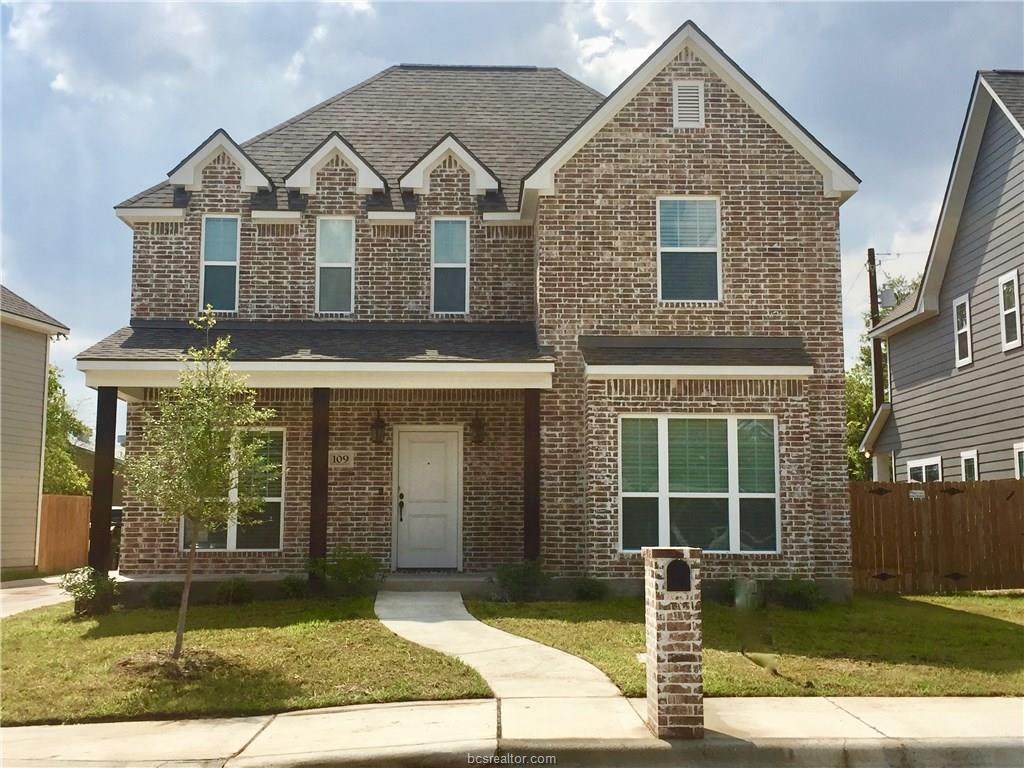 109 Ehlinger Drive - Photo 1