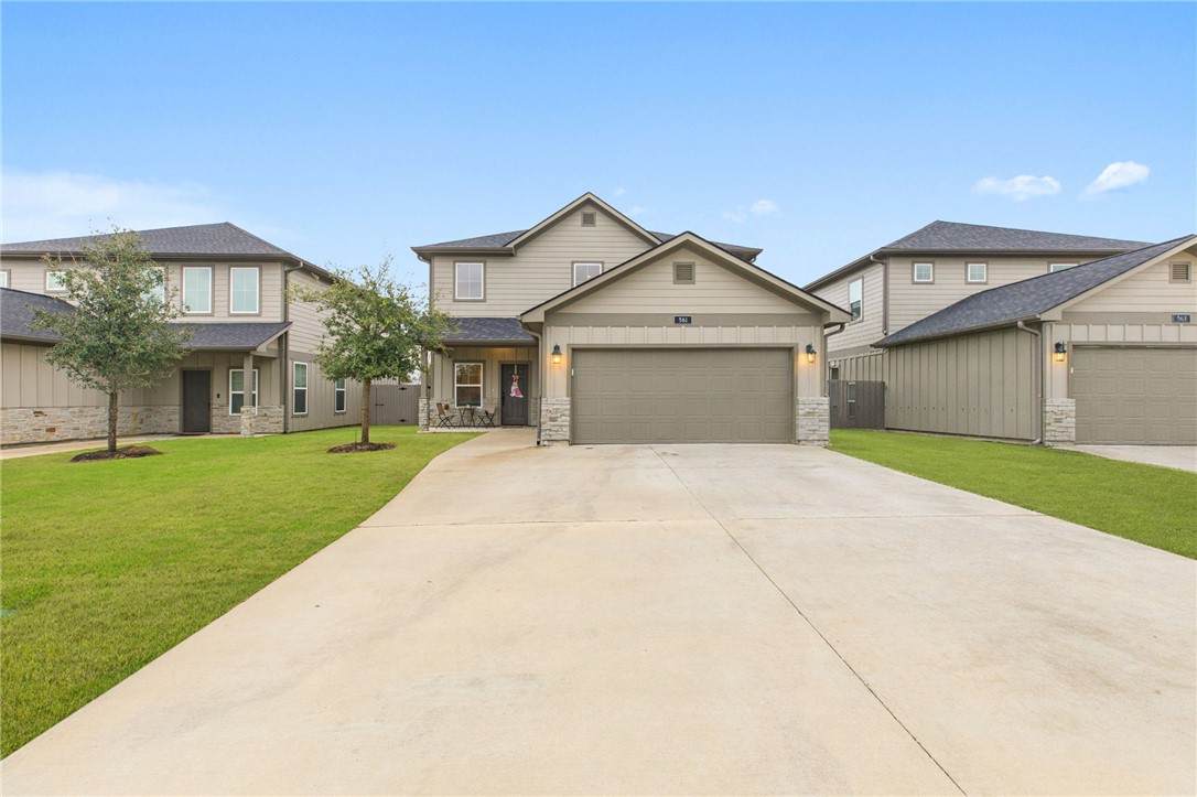 561 Momma Bear Drive - Photo 1