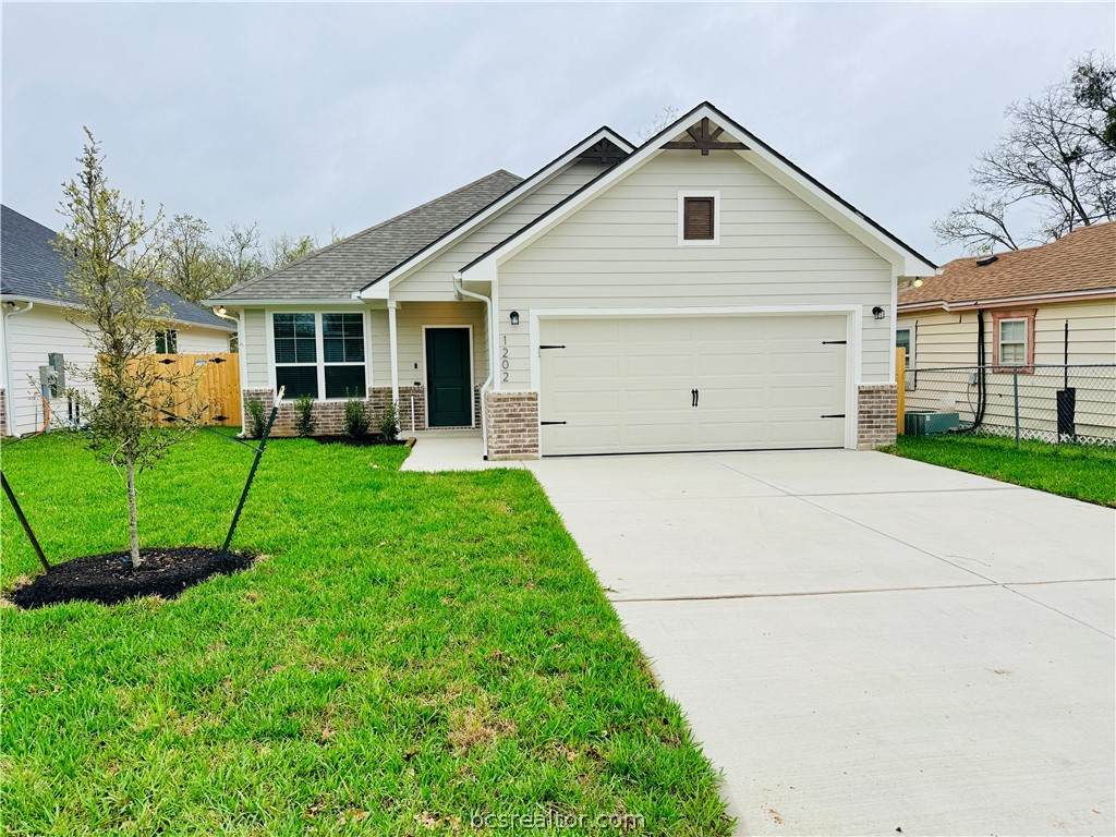 1202 Suncrest Street - Photo 1