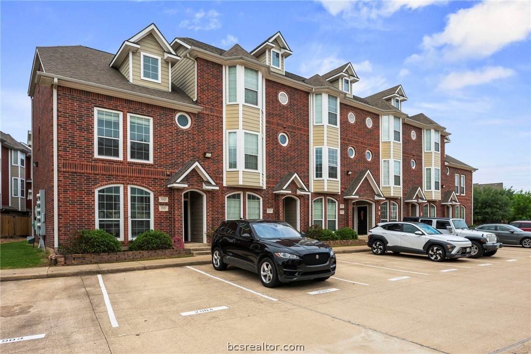 1198 Jones Butler - Photo 1