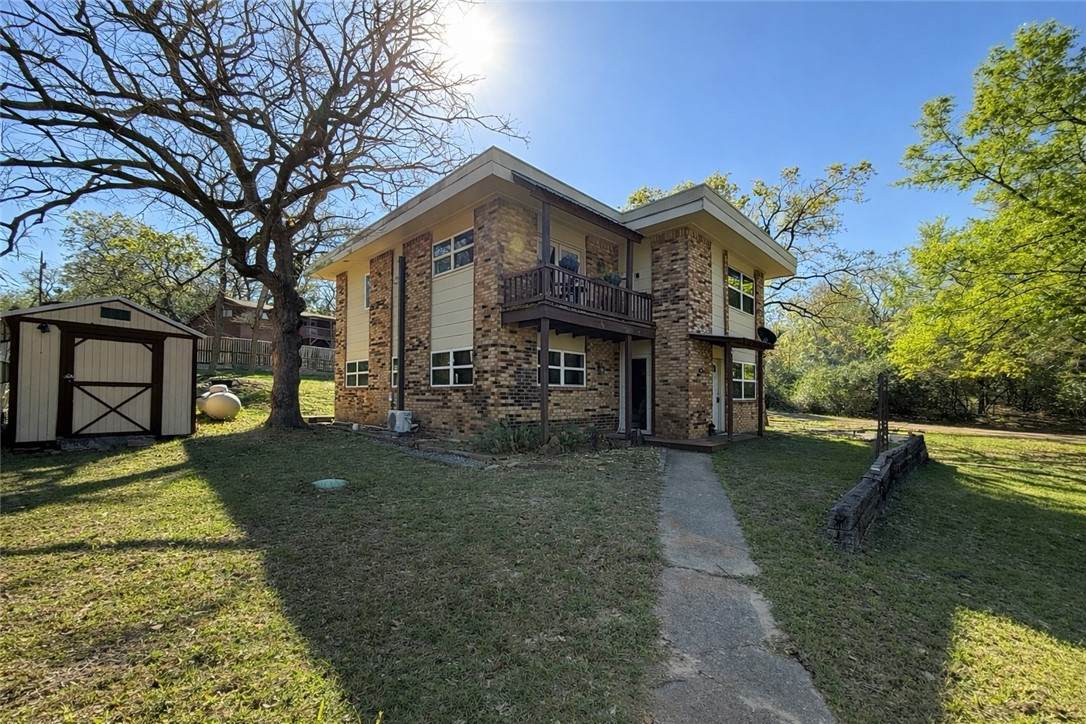 https://bt-photos.global.ssl.fastly.net/bcsmls/orig_boomver_1_26003617-2.jpg