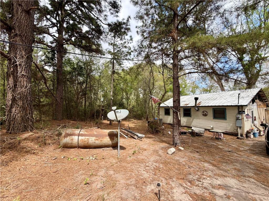 1280 Lakeview Drive - Photo 1