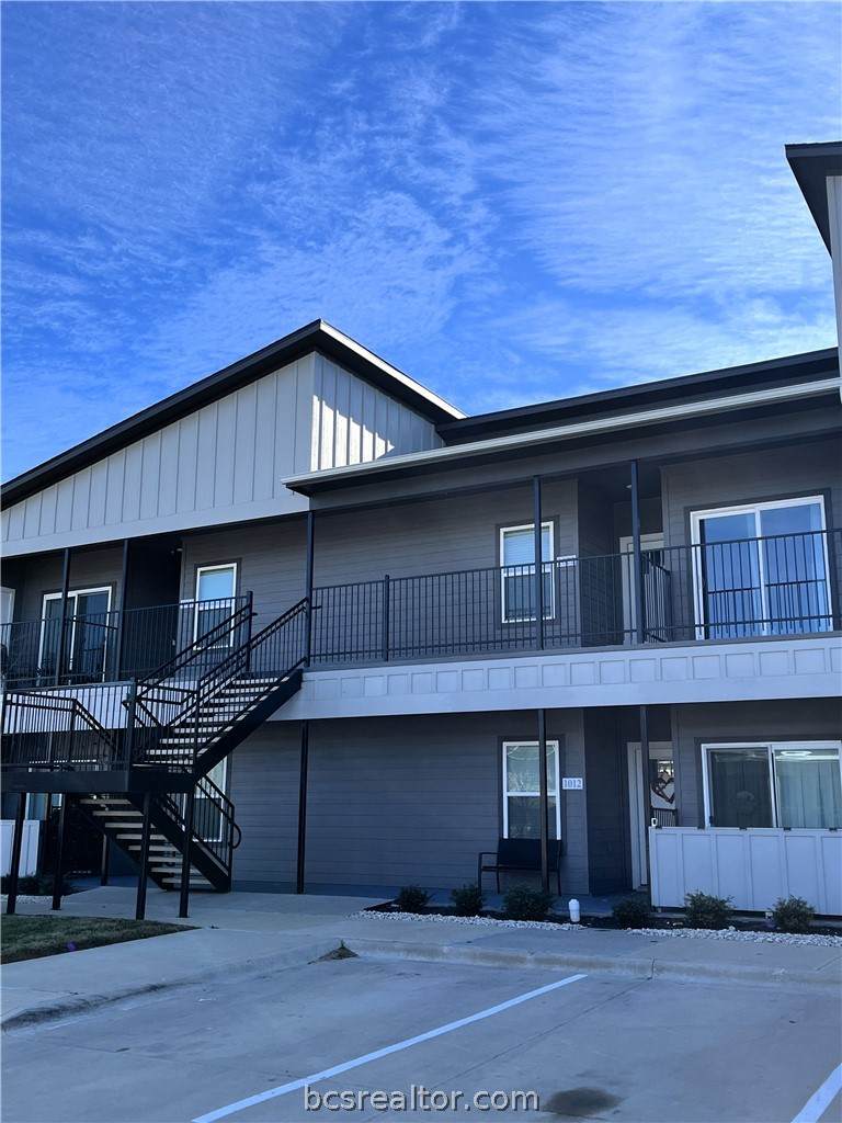 1326 Prairie Drive - Photo 1