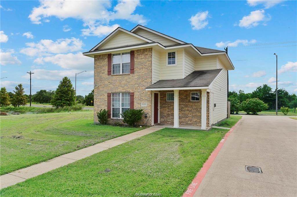 4001 Southern Trace - Photo 1