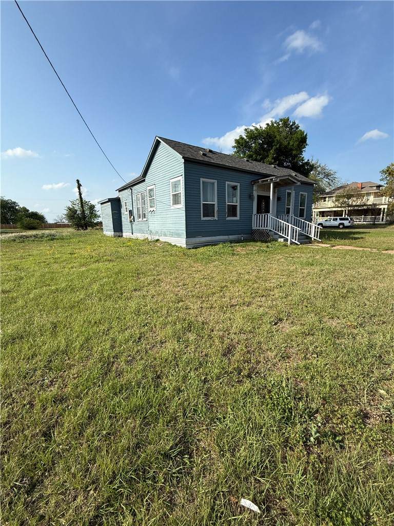 507 Logan Street - Photo 1