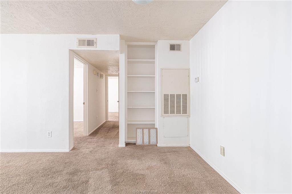 1107 Verde Drive - Photo 1