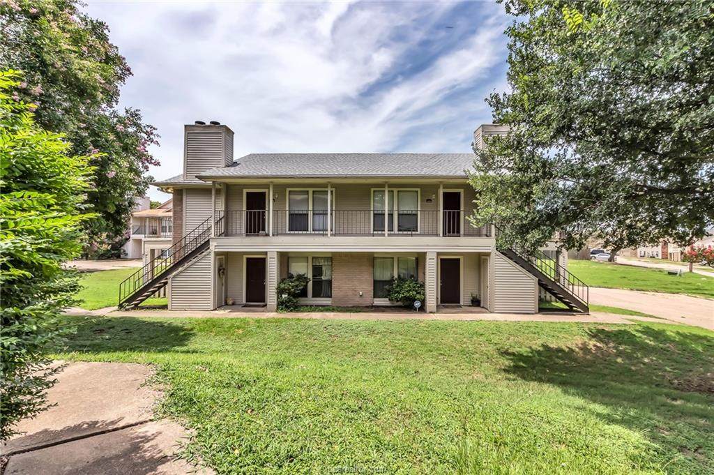 400 Fall Circle - Photo 1