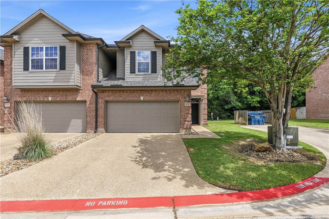 1425 Villa Maria Road - Photo 1