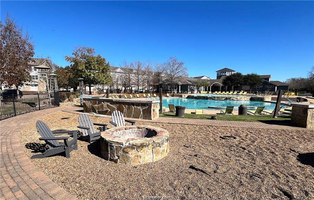 1725 Harvey Mitchell Parkway - Photo 1