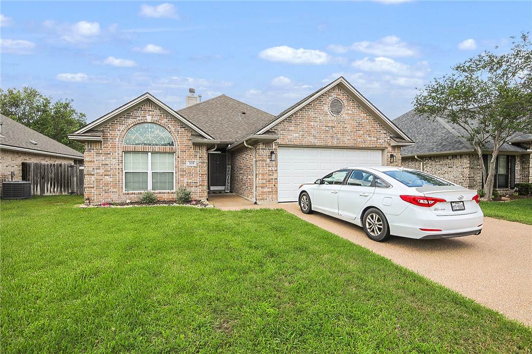 335 Robelmont Drive - Photo 1