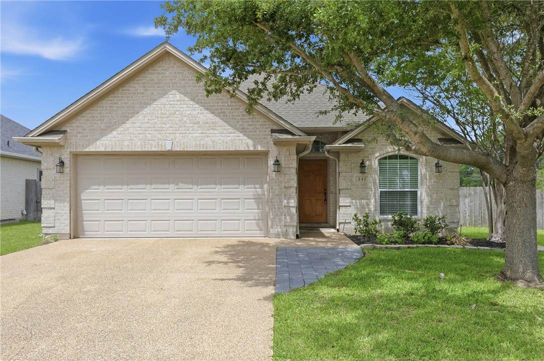 341 Robelmont Drive - Photo 1