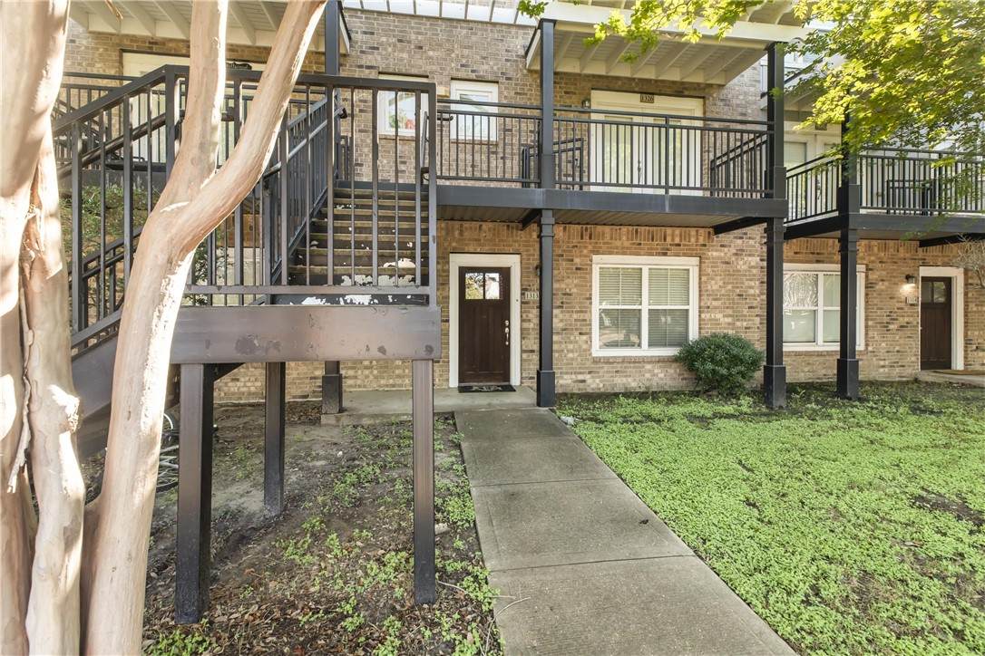 1725 Harvey Mitchell Parkway - Photo 1