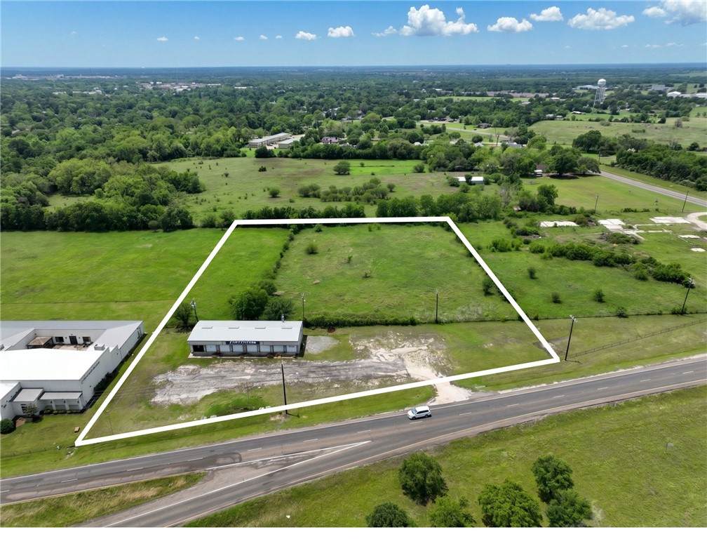 7818 Highway 6 Loop - Photo 1