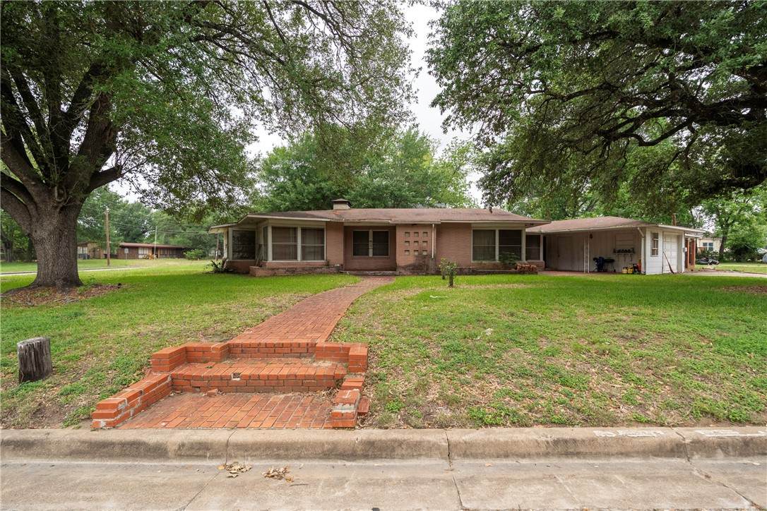 110 Barton Street - Photo 1