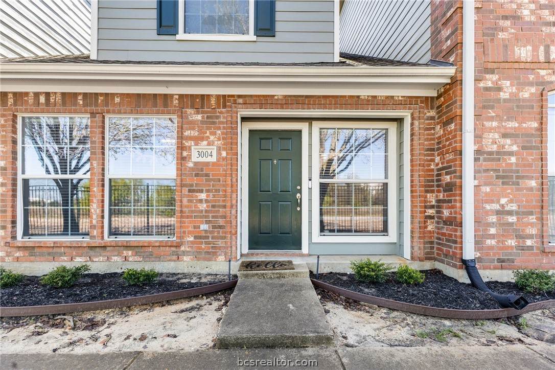 1001 Krenek Tap Road - Photo 1