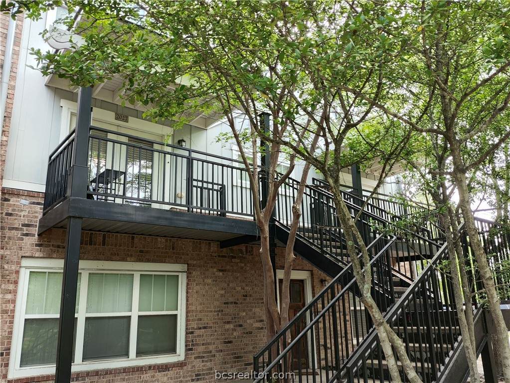 1725 Harvey Mitchell - Photo 1