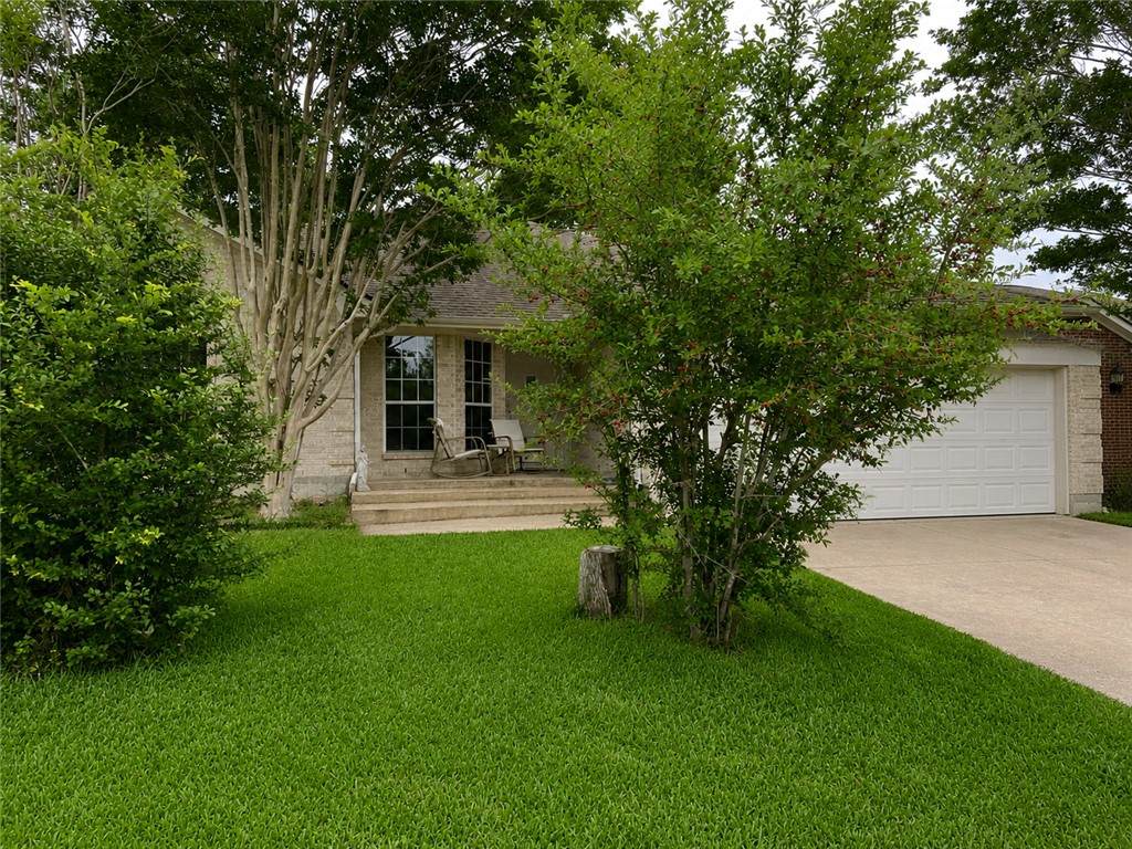 1206 Mullins Court - Photo 1
