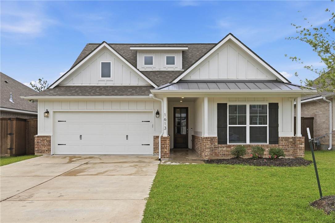 1613 Briscoe Manor Court - Photo 1